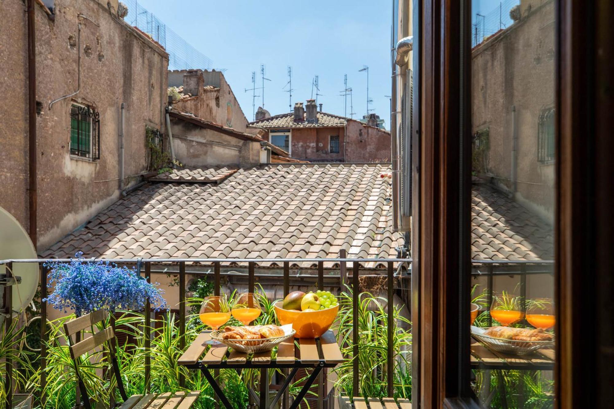 Iflat Pantheon'S Roomy And Friendly Apartment Roma Dış mekan fotoğraf